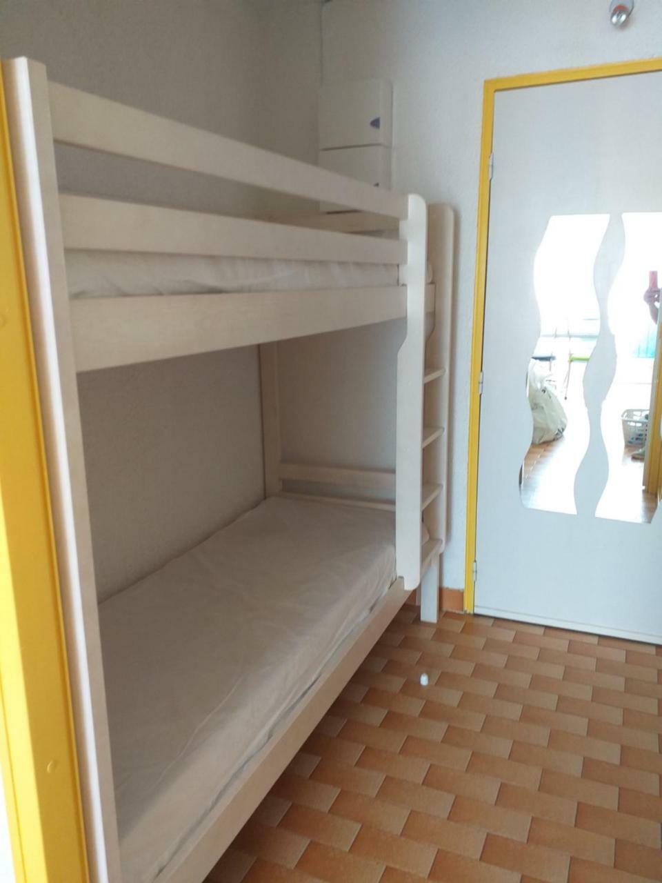 Studio De 25M2 Tout Equipe A 250M Du Bord De Mer ลา กร็องเดอ-ม็อต ภายนอก รูปภาพ